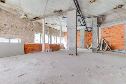 Loja para Arrendamento no Coração de Leiria