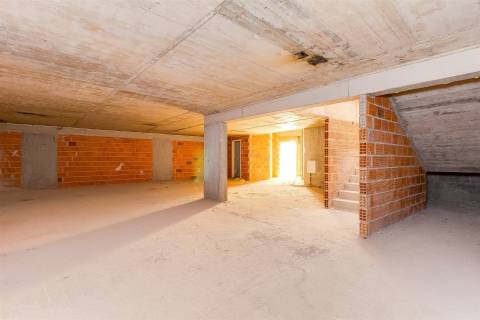 Loja para Arrendamento no Coração de Leiria