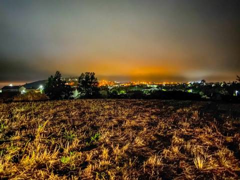 Terreno com Projeto Aprovado para Moradia | Alqueidão da Serra – Porto de Mós