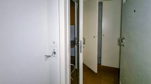 Loja para Venda na Maceira – Leiria | Localização de Excelência