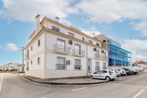 Apartamento T3 em Calvaria de Cima