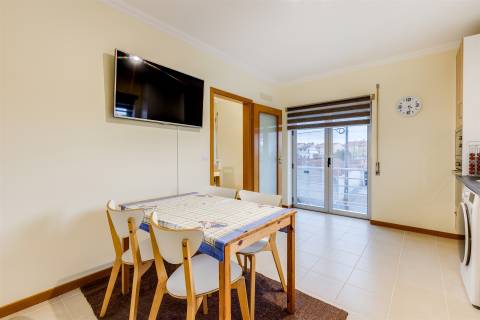 Apartamento T3 em Calvaria de Cima