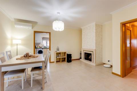 Apartamento T3 em Calvaria de Cima