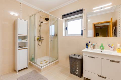 Apartamento T3 em Calvaria de Cima