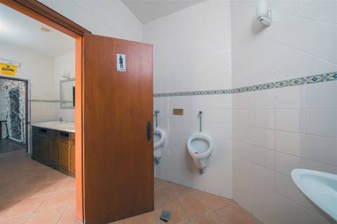 Vende-se Quinta – propriedade única à beira-rio - em Redinha, Pombal