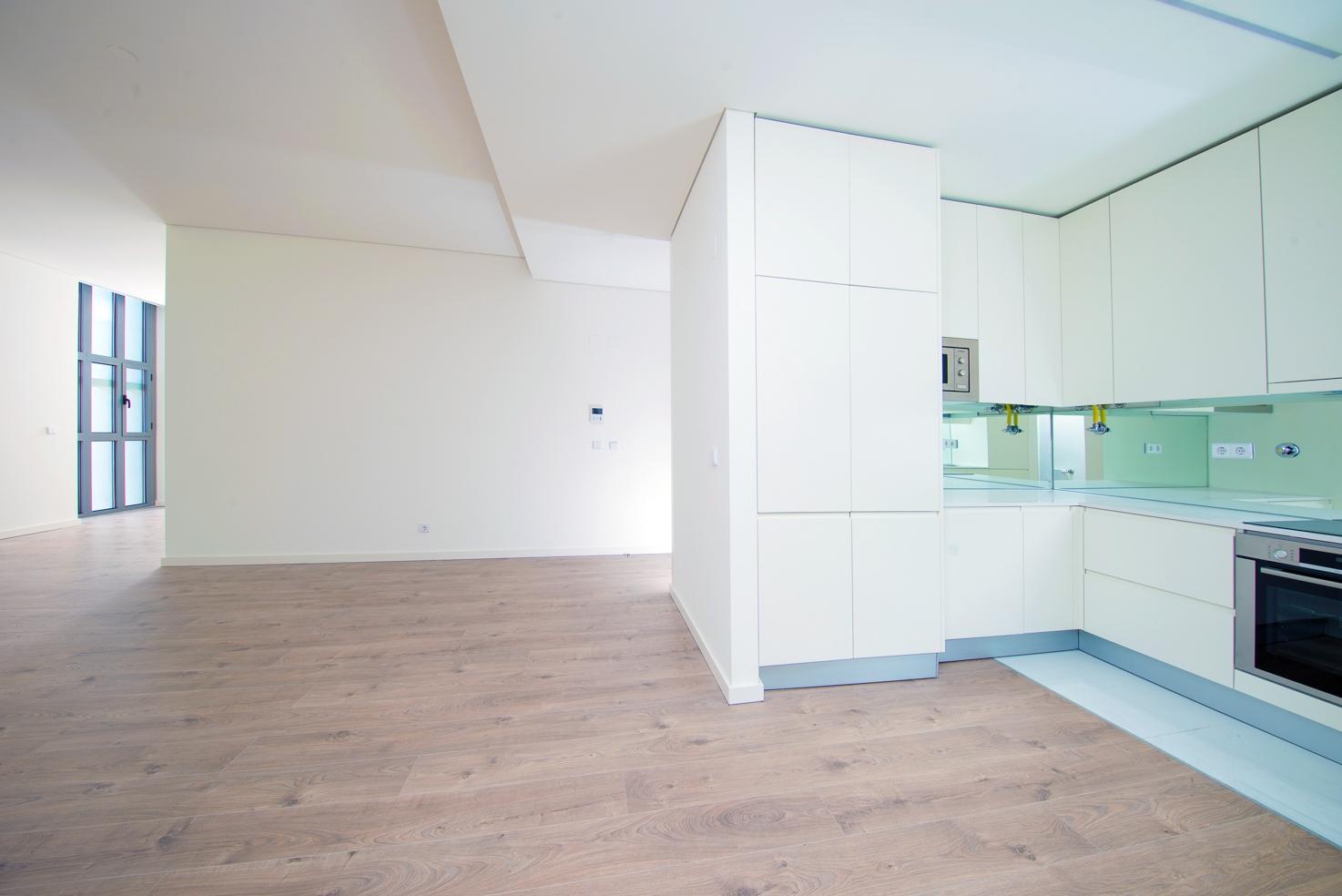 Apartamento T2 de Arquitetura Contemporânea no Coração de Leiria