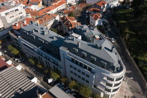 Apartamento T2 de Arquitetura Contemporânea no Coração de Leiria