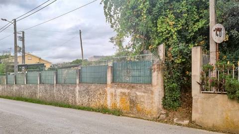 Terreno com Viabilidade de Construção – 630 m² | Lousa, Cortes – Leiria