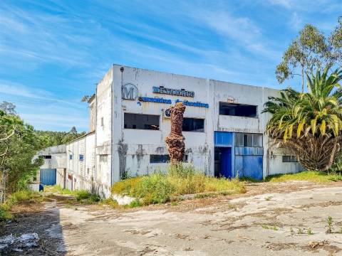 Armazém destinado a Indústria e Armazém – Macieirinha, Leiria