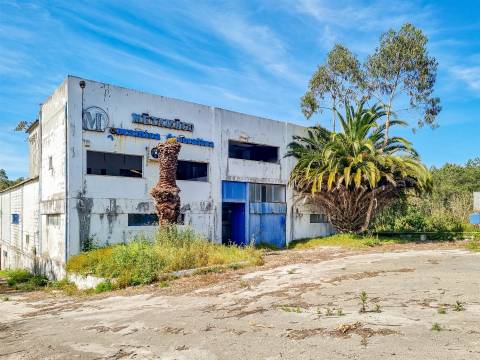 Armazém destinado a Indústria e Armazém – Macieirinha, Leiria