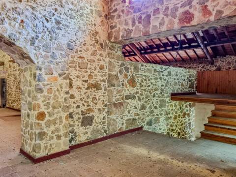 Restaurante e Bar em Antigo Lagar – Abiul, Pombal (Leiria)