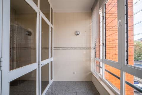 Arrenda-se Apartamento T3 em Celas – Coimbra