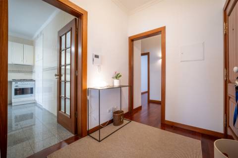 Arrenda-se Apartamento T3 em Celas – Coimbra