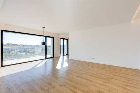 Apartamento T3 para Arrendamento – Capuchos, Leiria (Zona Central)