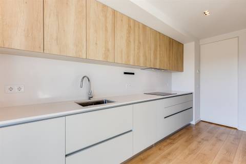 Apartamento T3 para Arrendamento – Capuchos, Leiria (Zona Central)