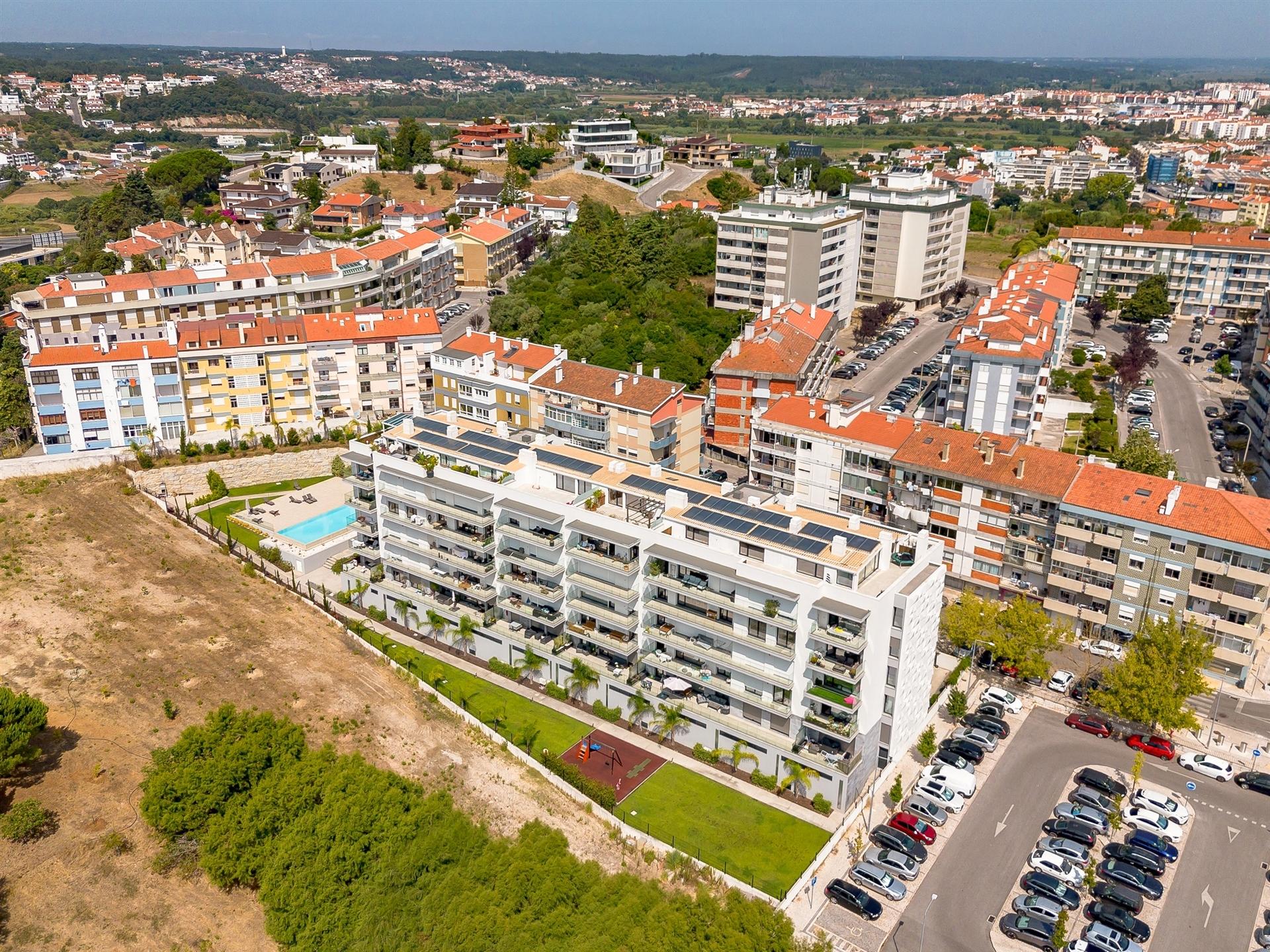 Apartamento T3 para Arrendamento – Capuchos, Leiria (Zona Central)