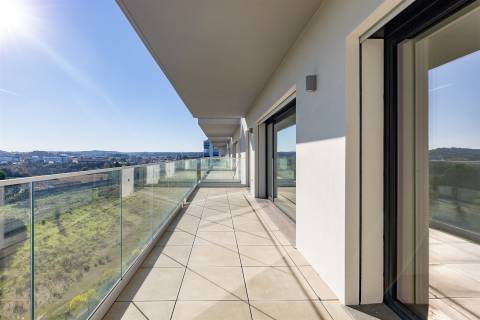 Apartamento T3 para Arrendamento – Capuchos, Leiria (Zona Central)