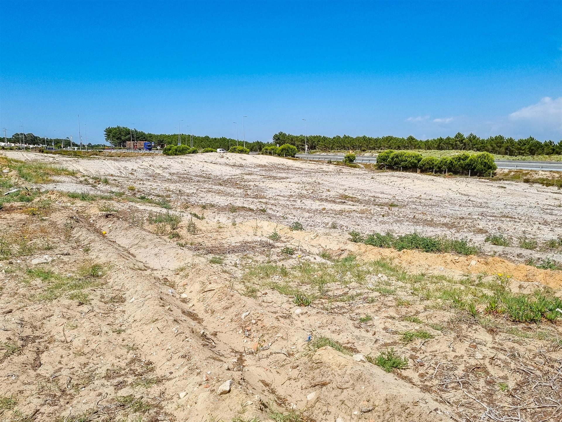 Lote de Terreno para Construção – Nazaré | 975 m²