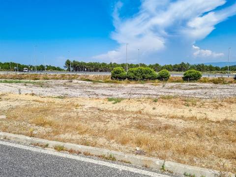 Lote de Terreno para Construção – Nazaré | 975 m²