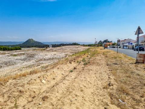 Lote de Terreno para Construção – Nazaré | 975 m²