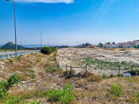 Lote de Terreno para Construção – Nazaré | 975 m²