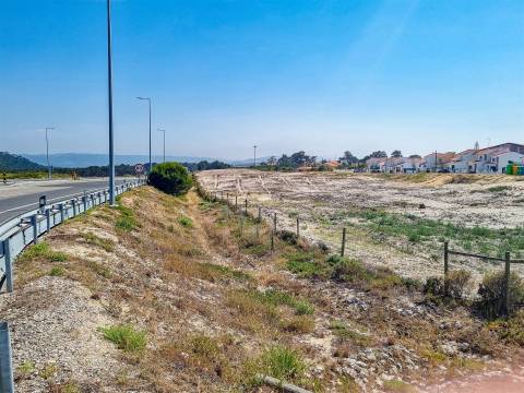 Lote de Terreno para Construção – Nazaré | 975 m²