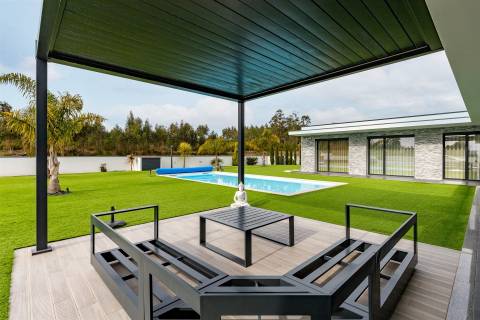 Moradia T4 Exclusiva Premium | Monte Real