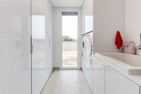 Moradia T4 Exclusiva Premium | Monte Real