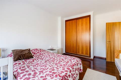 Apartamento T3 em Alcobaça