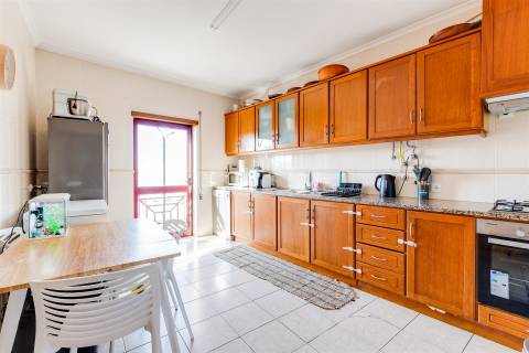 Apartamento T3 em Alcobaça