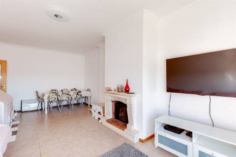 Apartamento T3 em Alcobaça