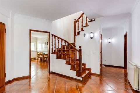 Apartamento Duplex T4+1 em Casal dos Matos | Pousos, Leiria