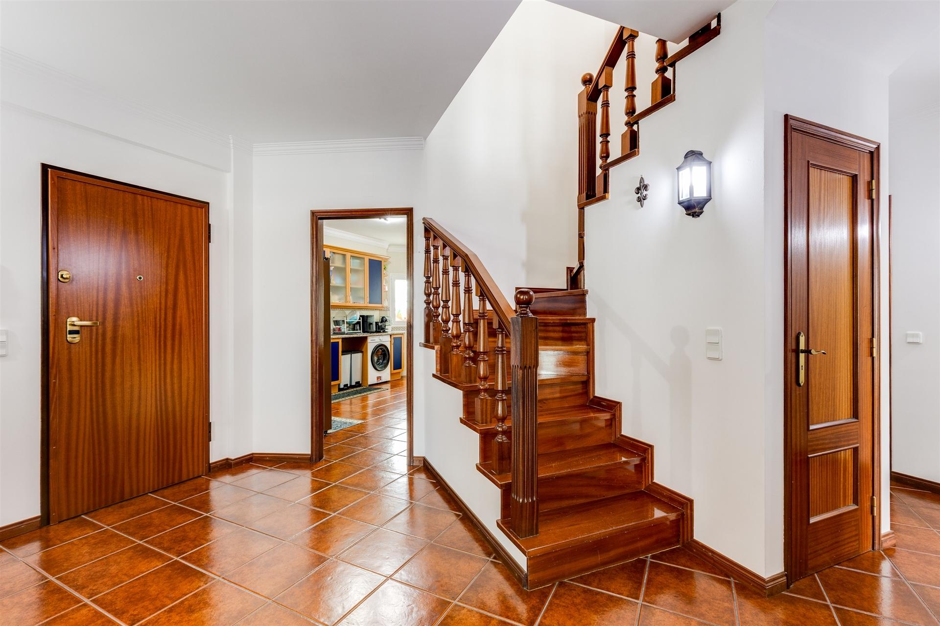 Apartamento Duplex T4+1 em Casal dos Matos | Pousos, Leiria