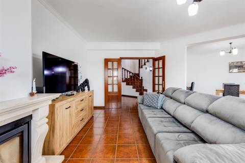 Apartamento Duplex T4+1 em Casal dos Matos | Pousos, Leiria