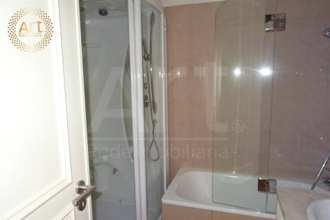 Apartamento T5 Arrendamento em Areeiro,Lisboa