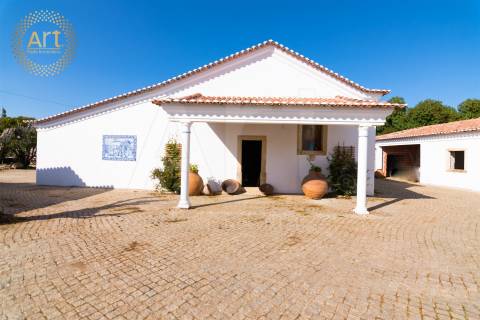 Moradia >=T10 Venda em Carregado e Cadafais,Alenquer