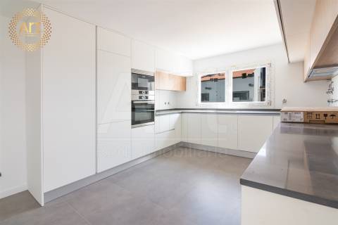 Moradia T4 Venda em Silveira,Torres Vedras