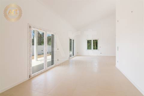 Moradia T4 Venda em Silveira,Torres Vedras