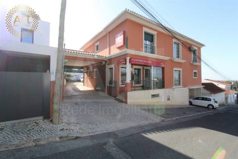 Moradia T3 Venda em Sintra (Santa Maria e São Miguel, São Martinho e São Pedro de Penaferrim),Sintra