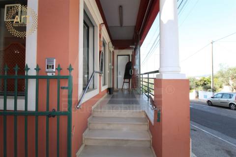 Moradia T3 Venda em Sintra (Santa Maria e São Miguel, São Martinho e São Pedro de Penaferrim),Sintra