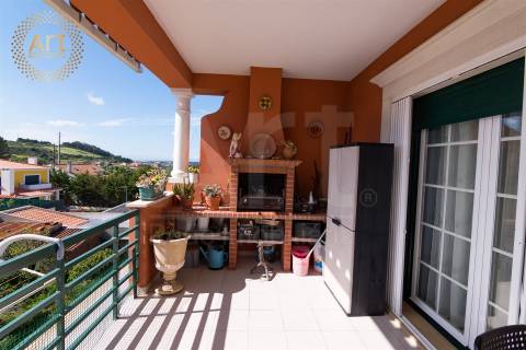 Moradia T3 Venda em Sintra (Santa Maria e São Miguel, São Martinho e São Pedro de Penaferrim),Sintra