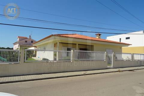 Moradia T3 Venda em Fernão Ferro,Seixal