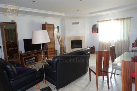 Moradia T3 Venda em Fernão Ferro,Seixal