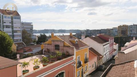 Moradia T3 Venda em Ajuda,Lisboa