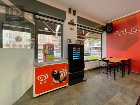 Venda/Trespasse de Café Snack House  TABUS  em Gaia 15.000€ iniciais