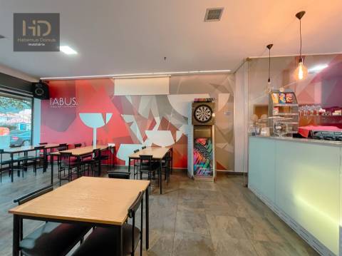 Venda/Trespasse de Café Snack House  TABUS  em Gaia 15.000€ iniciais
