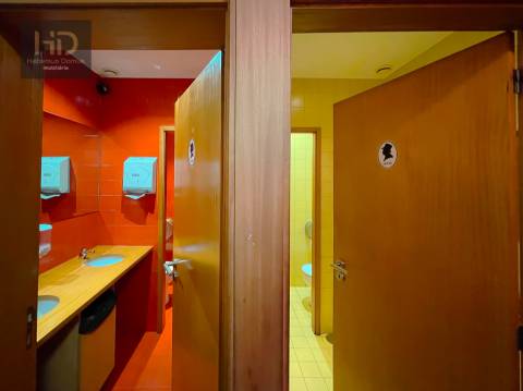 Venda/Trespasse de Café Snack House  TABUS  em Gaia 15.000€ iniciais