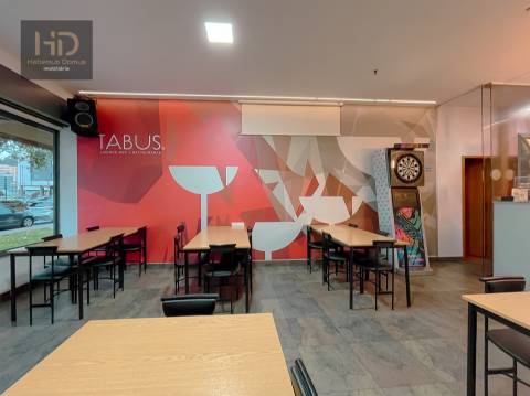 Venda/Trespasse de Café Snack House  TABUS  em Gaia 15.000€ iniciais