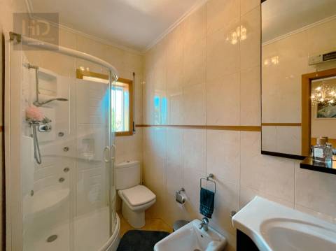 Moradia de luxo T3+2 em Paços de Brandão/Santa Maria da Feira