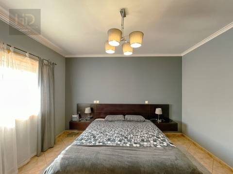 Moradia de luxo T3+2 em Paços de Brandão/Santa Maria da Feira